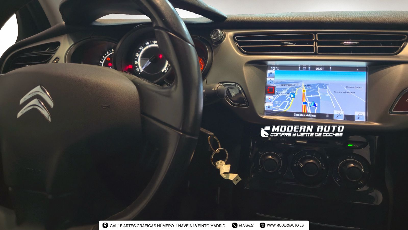 
								Citroën C3 Puretech Live Edition lleno									
