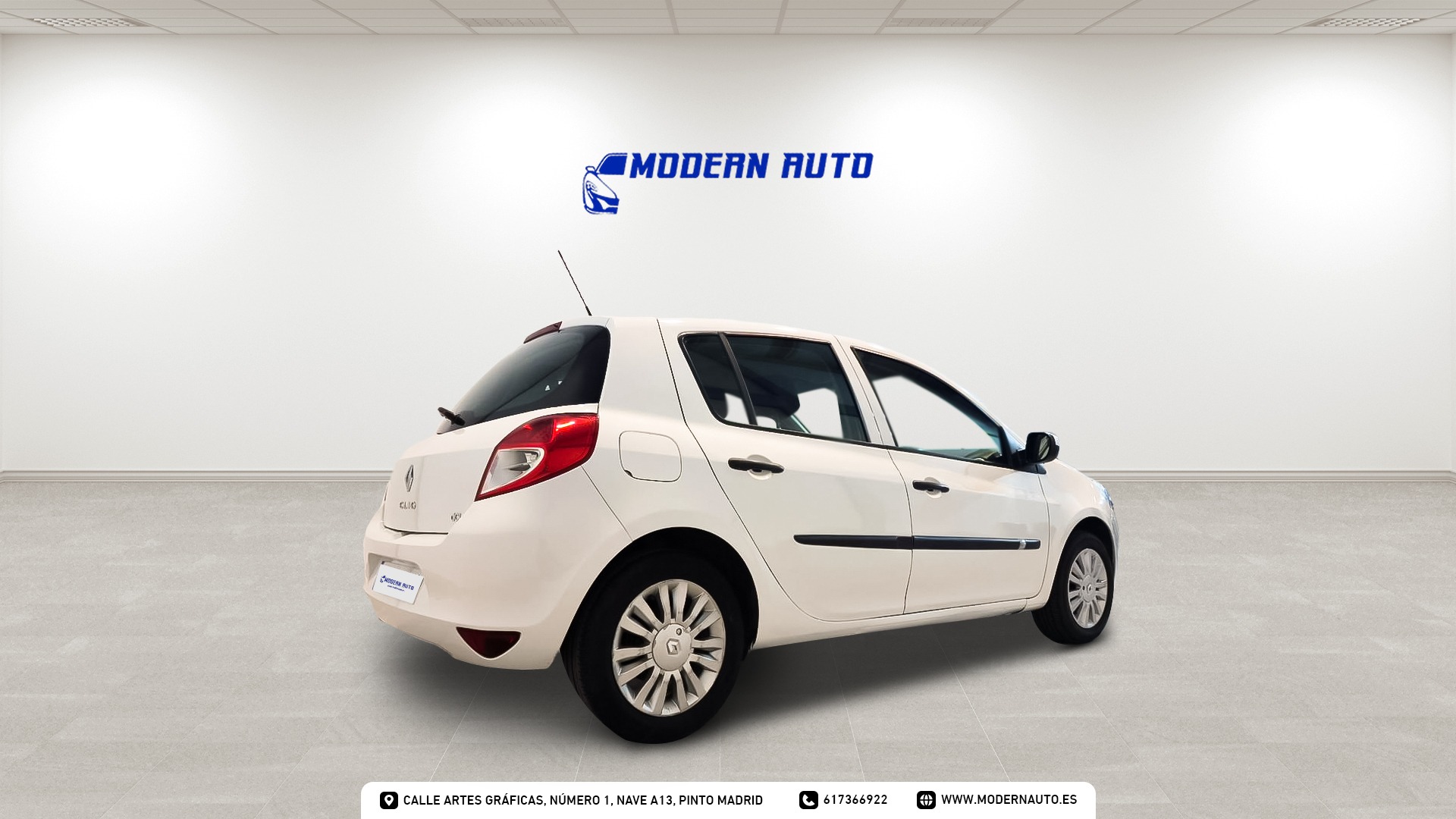 
								Renault Clio Business dCi lleno									