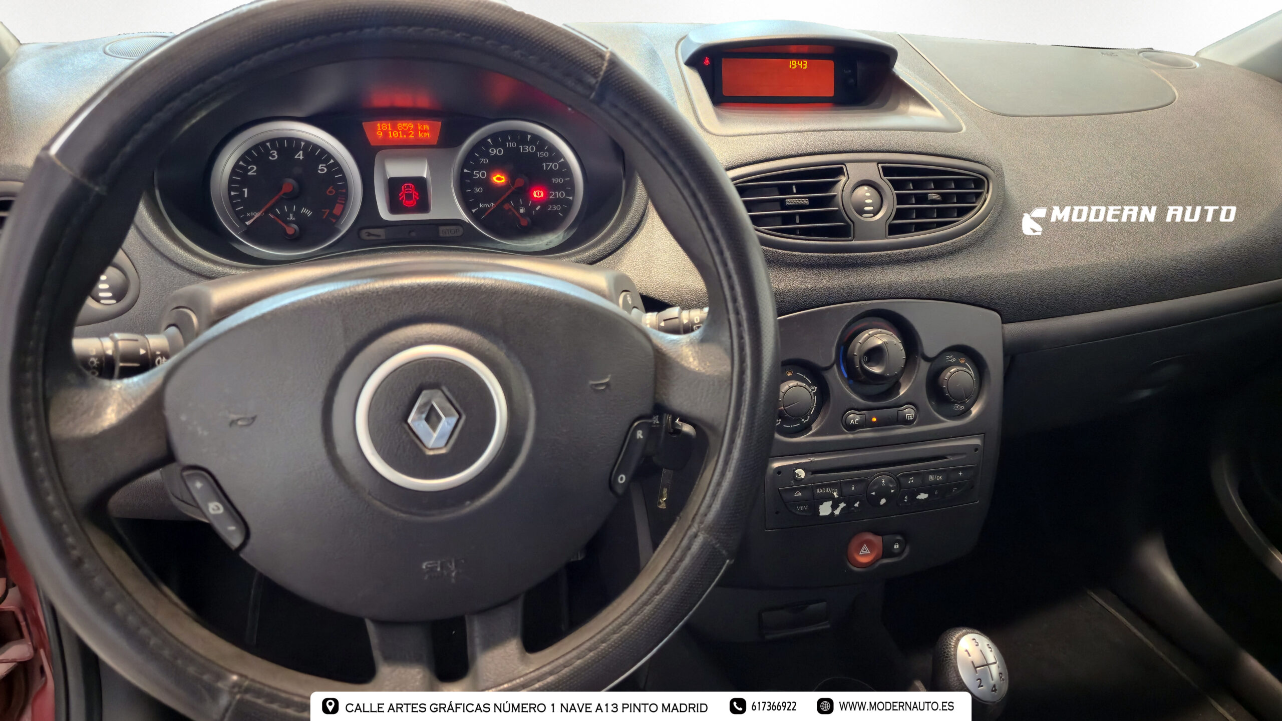 
								Renault Clio Expression lleno									