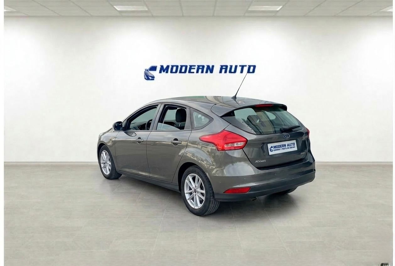 
								FORD FOCUS DYB 1.0 lleno									