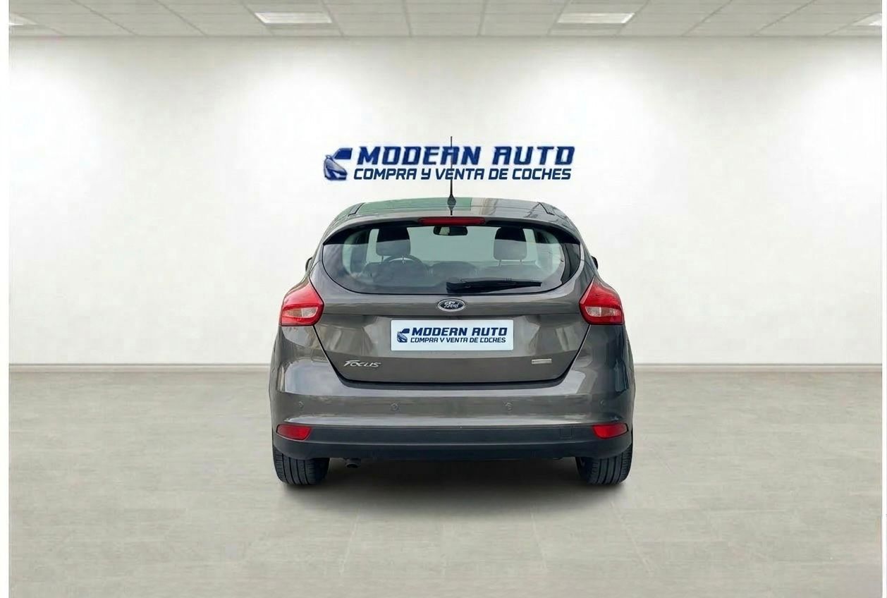 
								FORD FOCUS DYB 1.0 lleno									